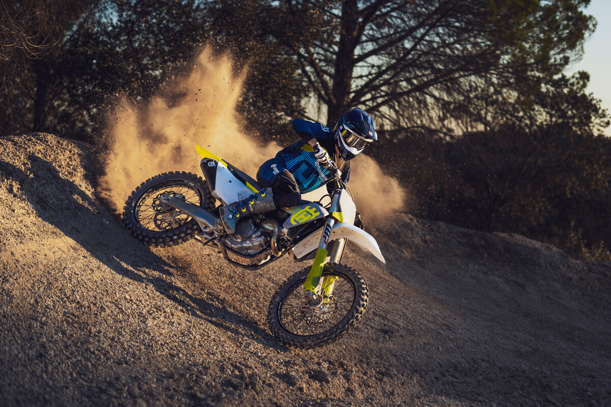 husqvarna-promoto-motocross-2024-2